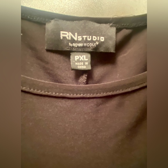 Ronnie Nicole Women’s Black and Coral Sleeveless Dress - Picture 4 of 4